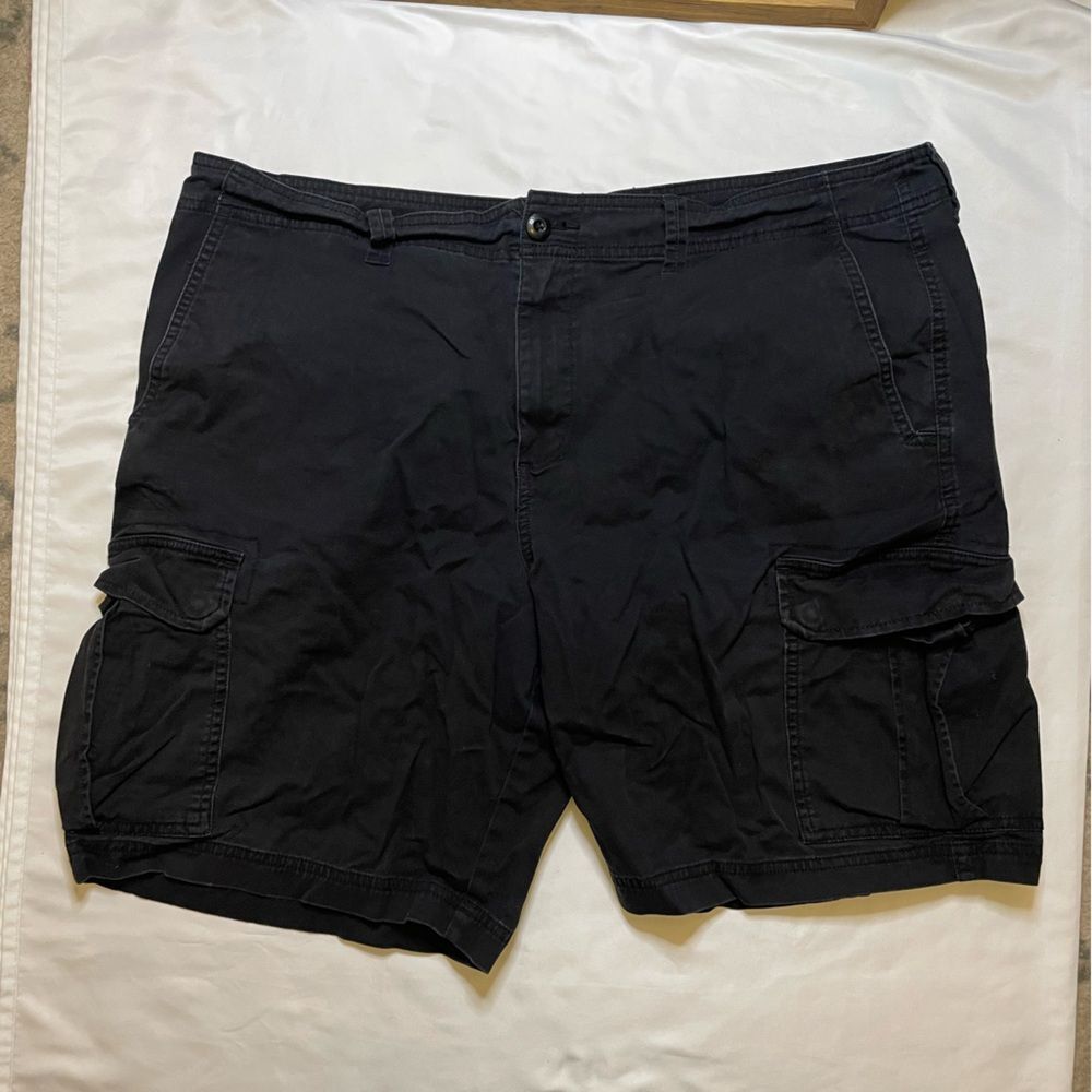Men’s George size 40 black cargo shorts